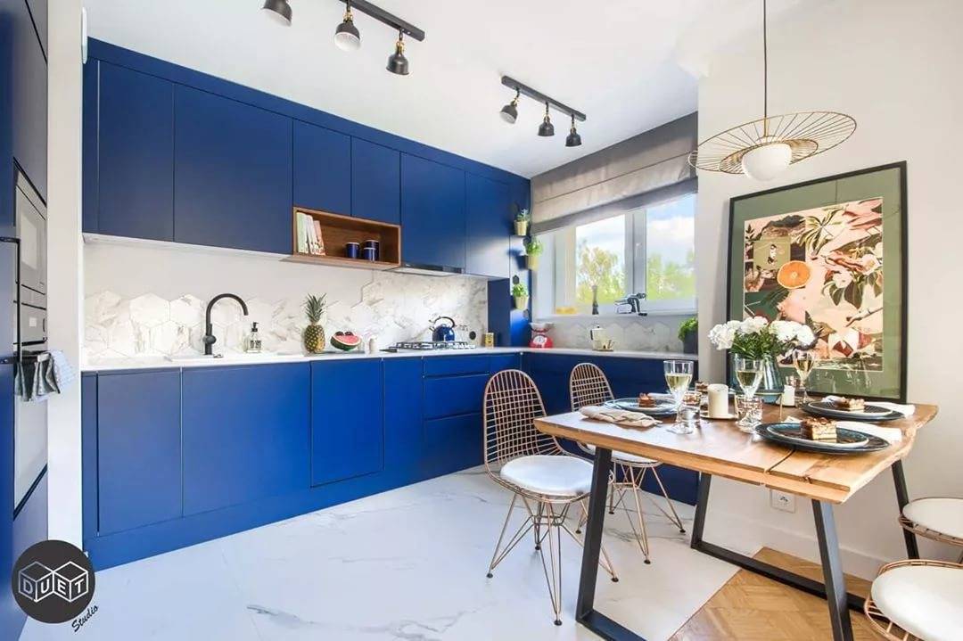 Синяя кухня 2023 в интерьере:  120+ новых идей. фото. тренды
