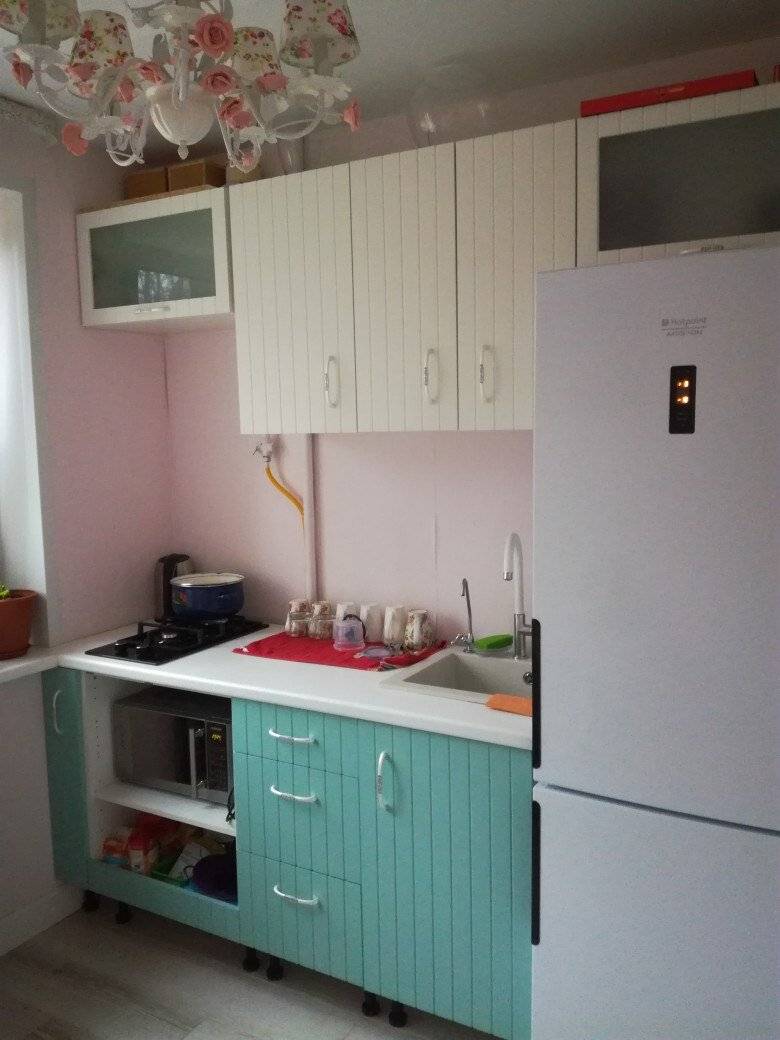 Кухня хрущевка 5 кв м с холодильником: фото дизайн