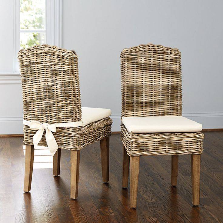 Плетеные стулья в интерьере: устройство и правила выбора / фото