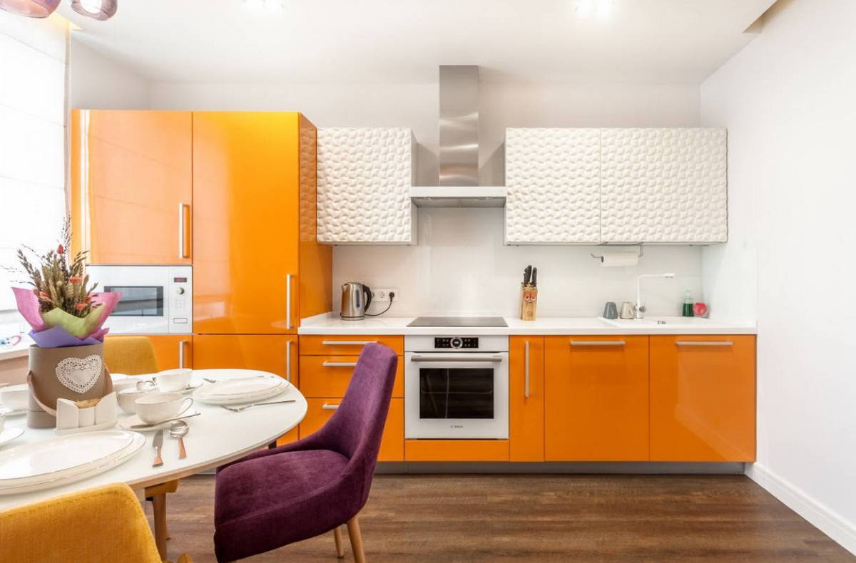 Оранжевая кухня: фото реальных интерьеров, практические советы