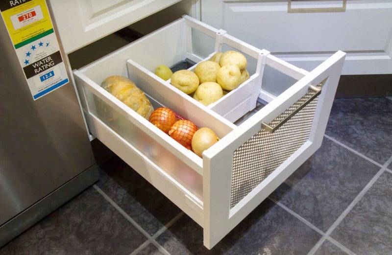 Как организовать хранение овощей на маленькой кухне?