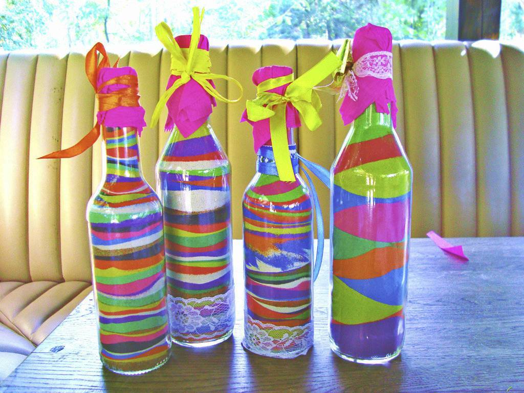 Цветная соль в бутылках для декора интерьера - коробочка идей и мастер-классов