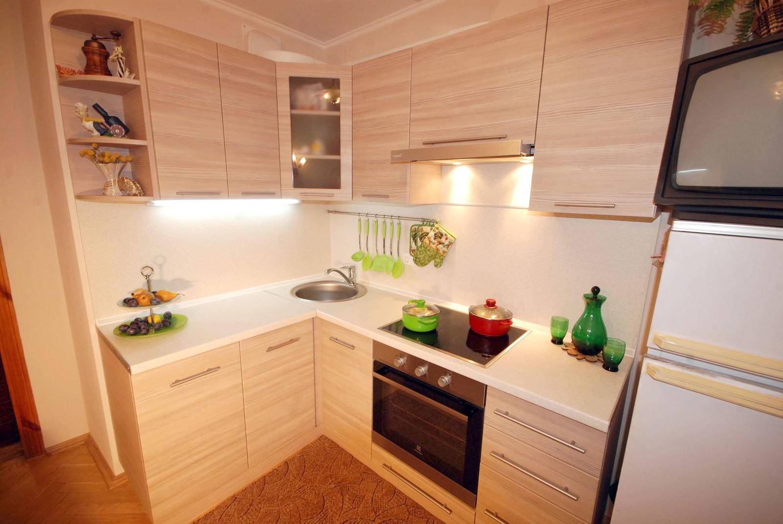 Март 2023 ᐈ ???? (+62 фото) дизайн в кухне 6кв метров в хрущёвке примеры с холодильником 62 фото