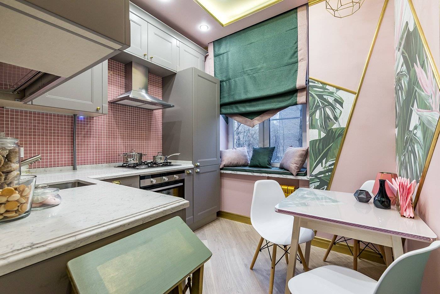 Дизайн кухни 7 кв.м (31 фото): проект планировки с холодильником в панельном доме