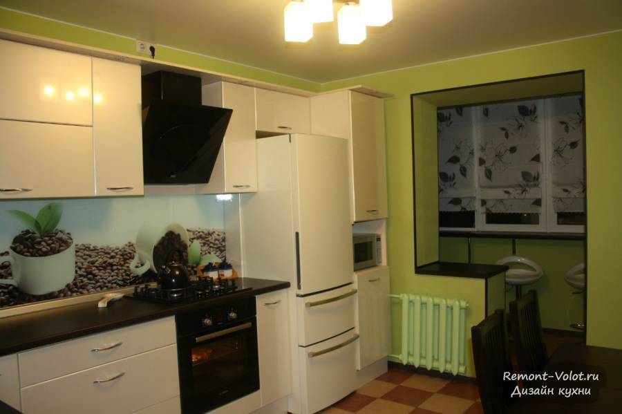 Кухня 10 кв м компании "Напра" в Пскове (3 фото + цена). Объединение с балконом