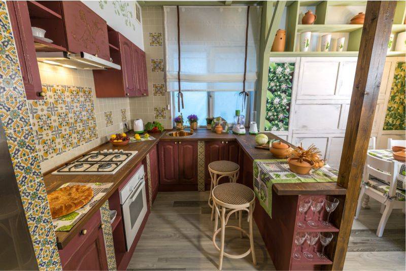 Дизайн кухни на даче + фото