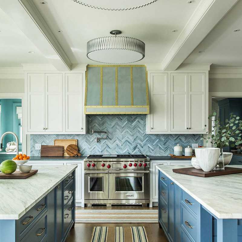 Бирюзовый цвет в интерьере кухни — 84 фото красивых интерьеров 2021 года