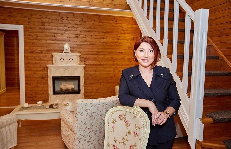 «Российская женщина может не только рожать, но и строить»: экскурсия по дому Розы Сябитовой