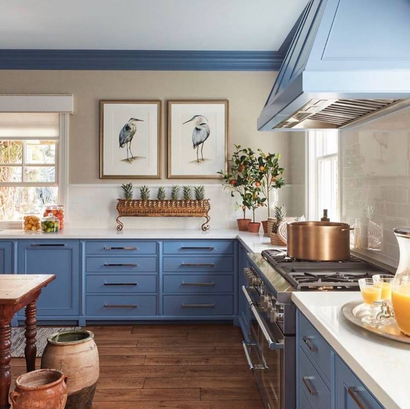 Голубая кухня - дизайн и интерьер голубого цвета
голубая кухня - дизайн и интерьер голубого цвета