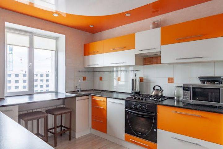 Оранжевая кухня - идеи дизайна интерьера