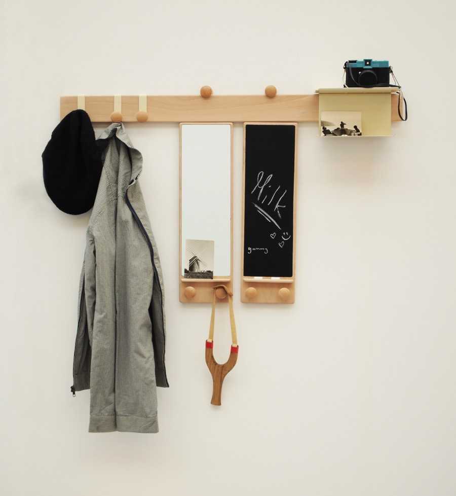 Вешалка для одежды своими руками: мастер-классы из разных материалов с фото