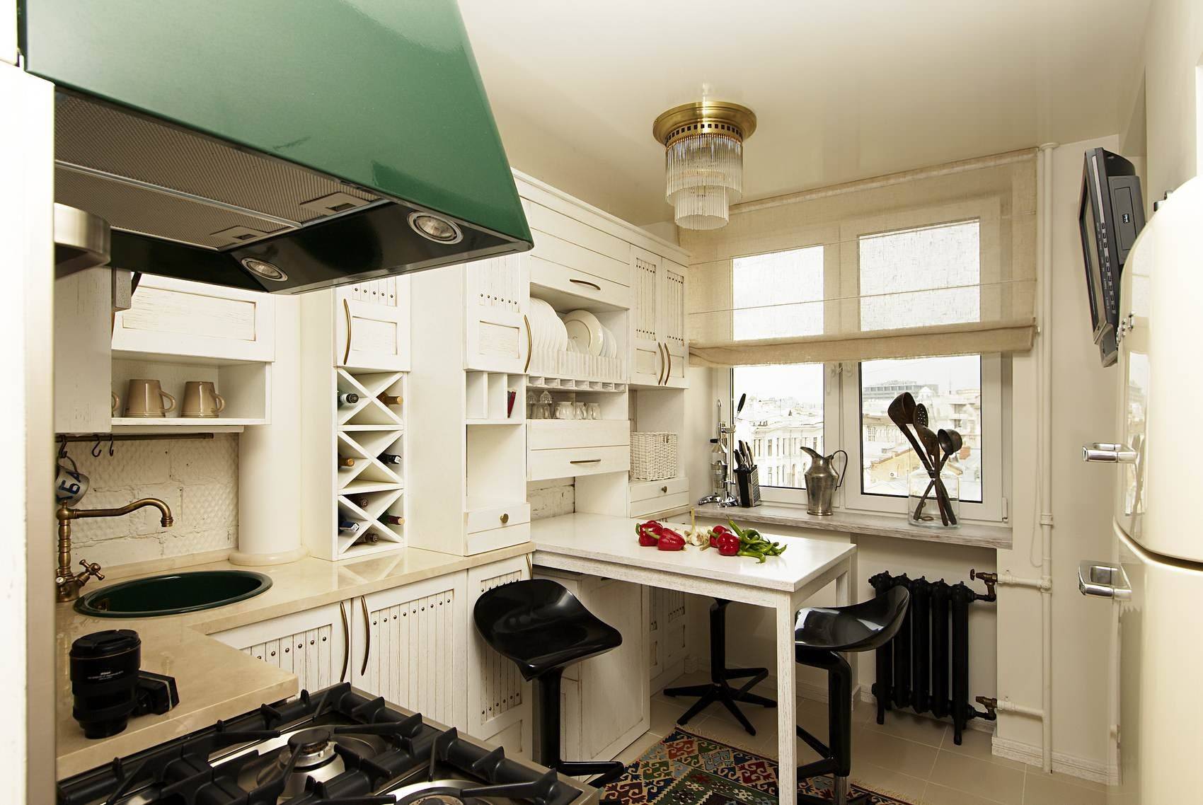 Наука о правильном расположении кухонной мебели в отдельно взятом помещении.