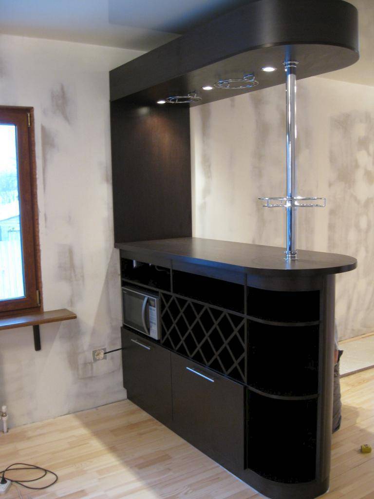 Кухня-гостиная с барной стойкой: дизайн интерьера в совмещенном стиле