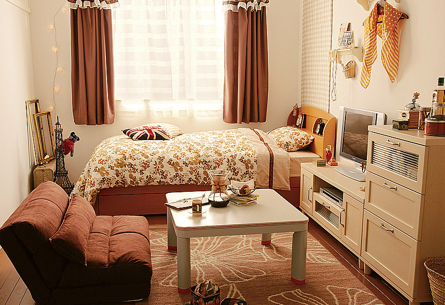 Сделать маленькую квартиру уютной. Маленькие уютные комнаты. Уютные интерьеры маленьких квартир. Небольшая уютная комната. Обставить комнату.