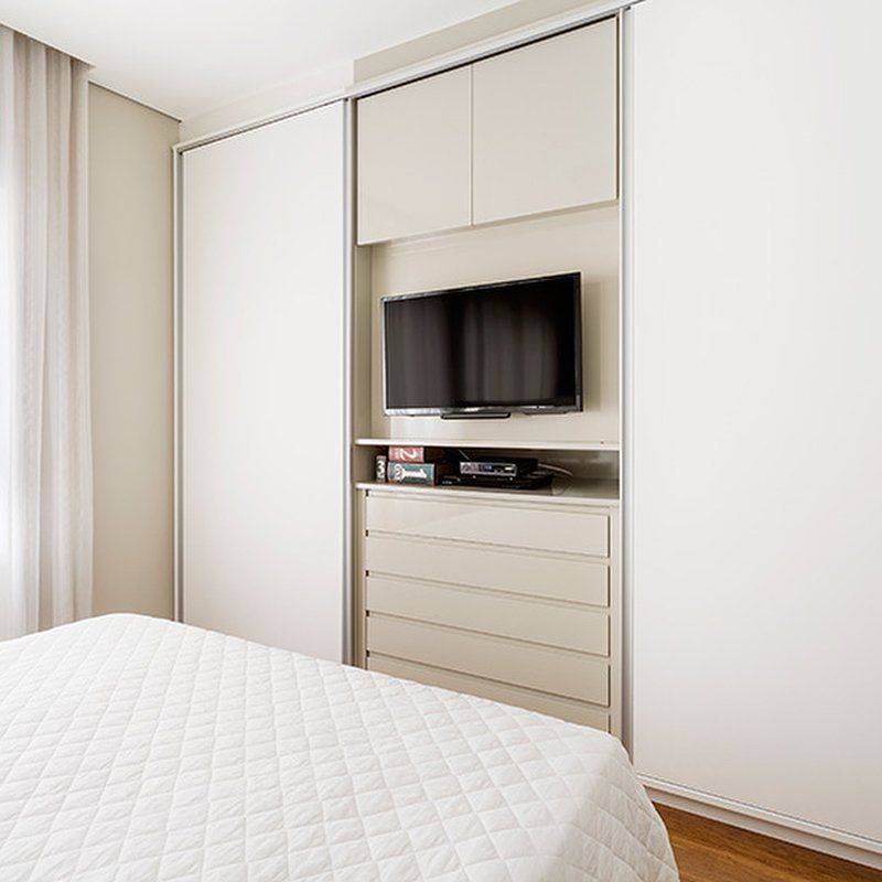 Интерьер маленькой спальни: подборка лучших идей и планировок в спальне маленького размера (135 фото готовых проектов)