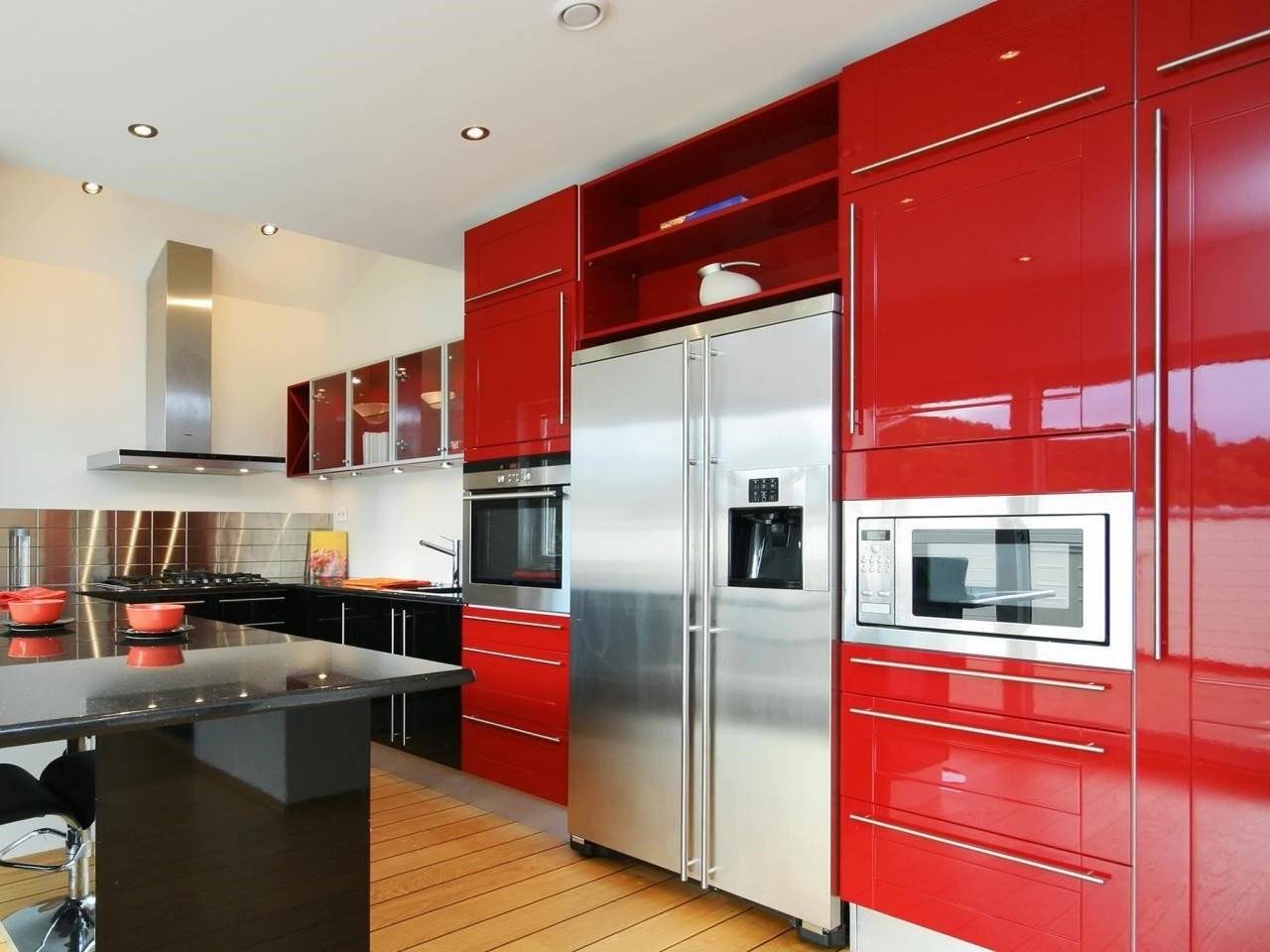 Красная кухня - 140 фото лучших идей по сочетанию красного цвета в кухне