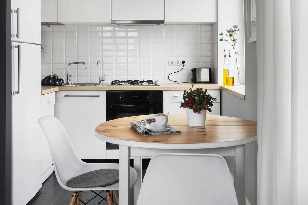 Виды кухонных столов для маленьких кухонь