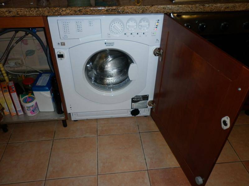 Встраиваемая стиральная машина: размеры под кухонную мебель и модели