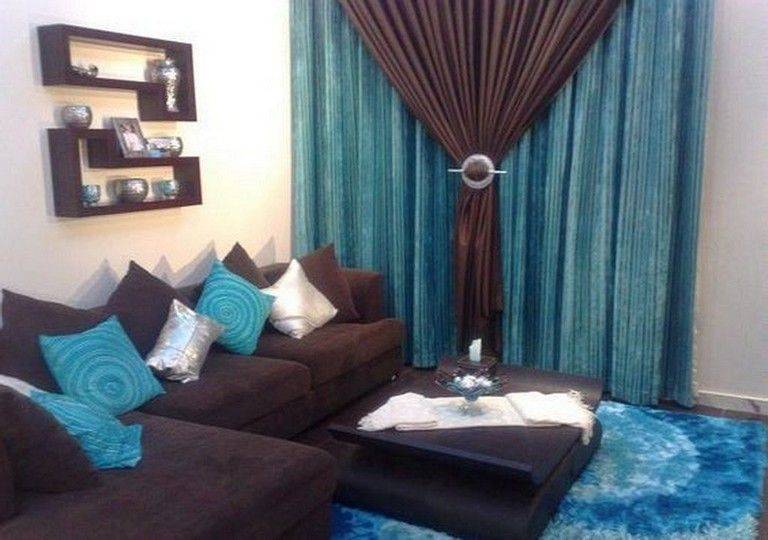 Бирюзовые шторы: примеры и фото в интерьере гостиной, спальни, кухни - дивангуру