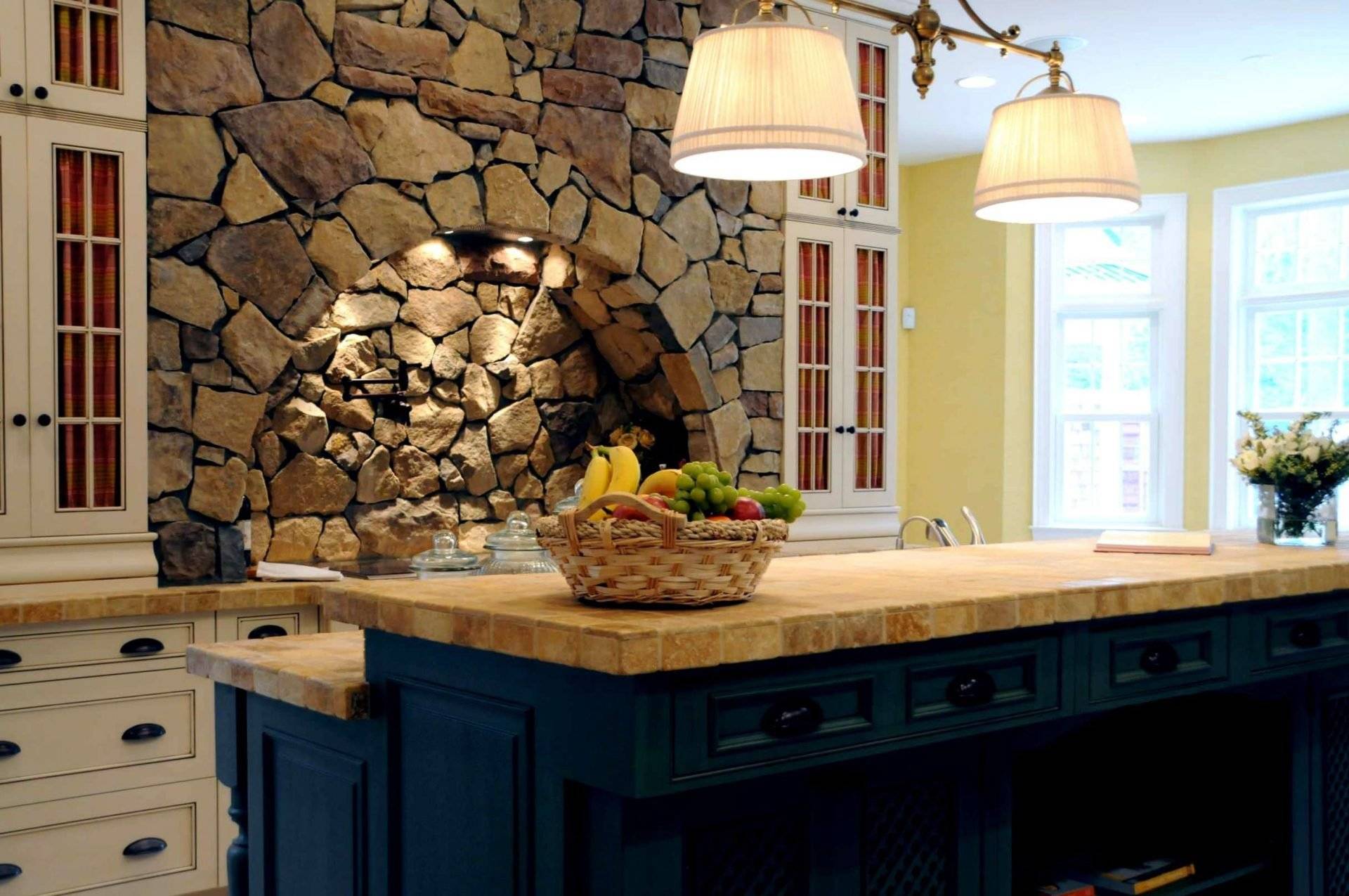Декоративный камень на кухне — 130 вариантов оформления красивых дизайнов