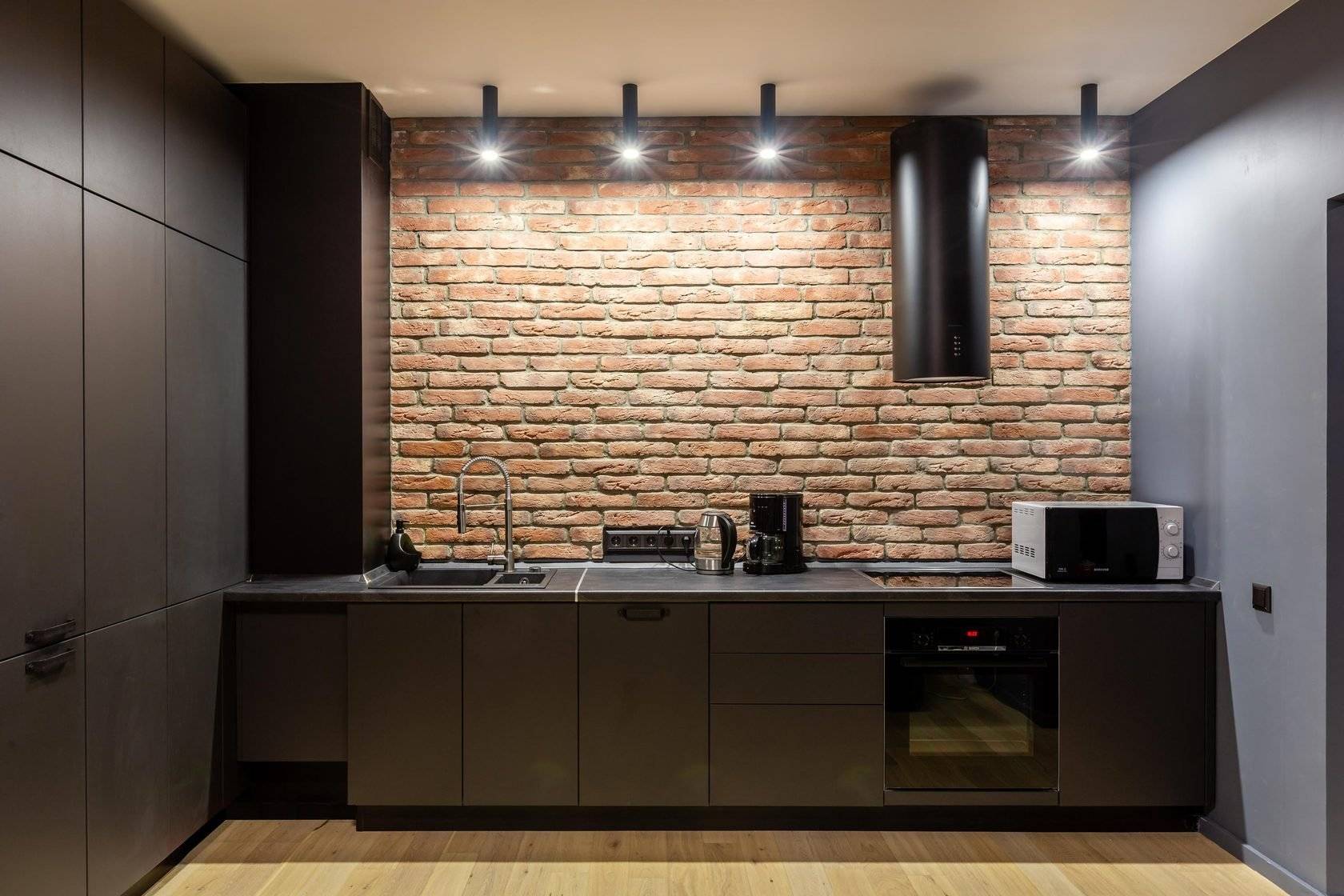 Современные и практичные идеи дизайна стен на кухне (+45 фото)