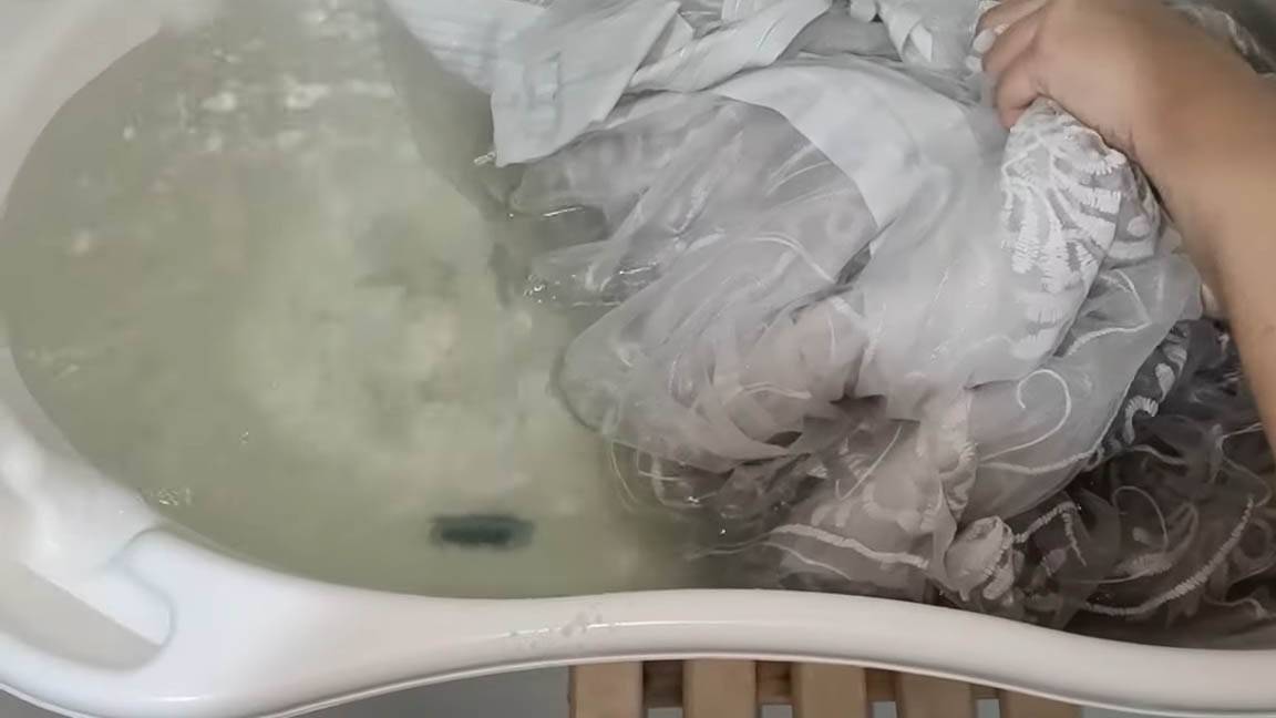 Как стирать тюль в стиральной машине чтобы она была белоснежная