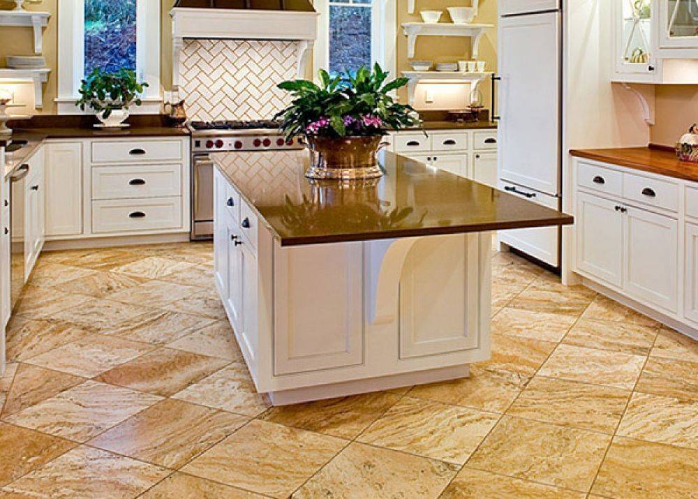 Напольное покрытие для кухни - какой пол лучше сделать на кухне, фото дизайна комбинированного пола на кухне.
