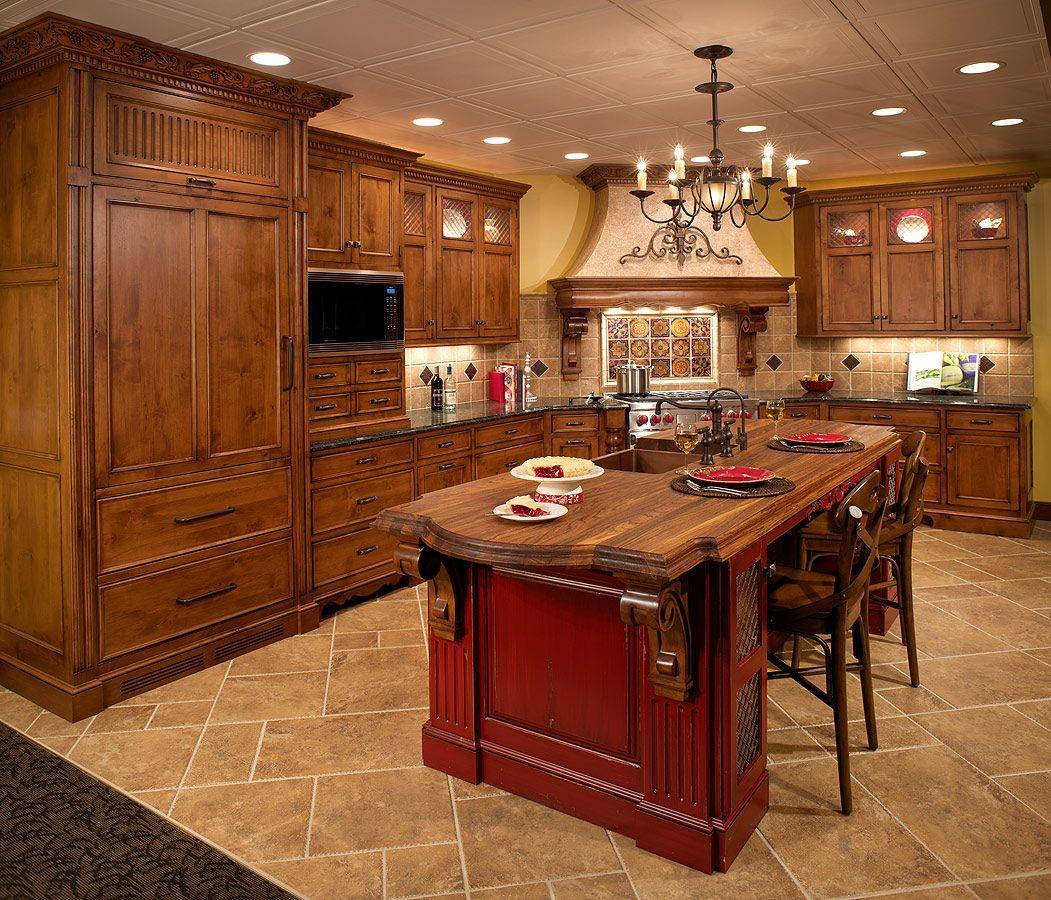 Белая кухня с деревянной столешницей: 114 фото и советы по оформлению интерьера