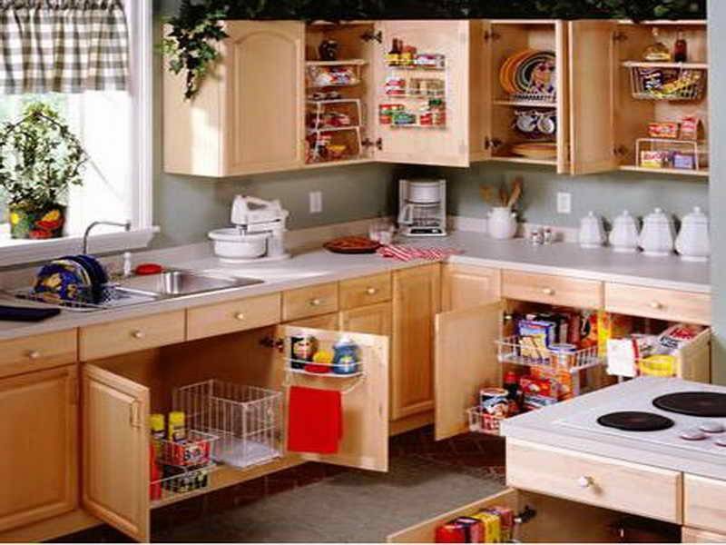 10 вещей, которые не стоит хранить на столешнице, если хозяйка мечтает о чистой и удобной кухне