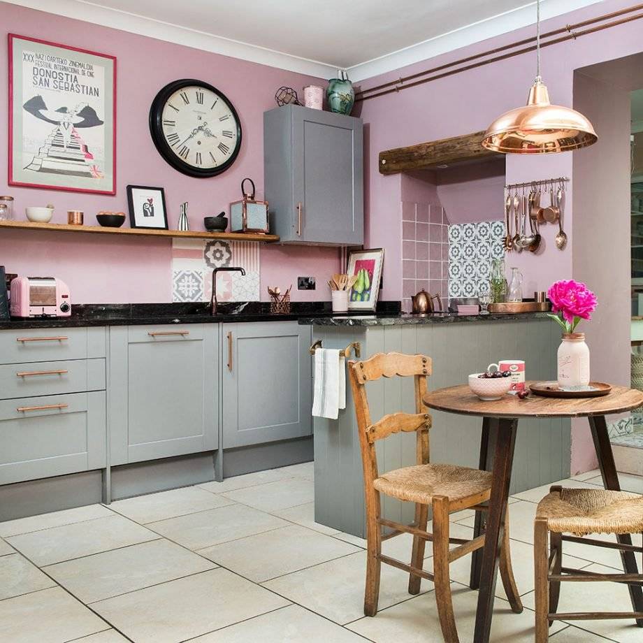 Поиск идеальной розовой кухни
