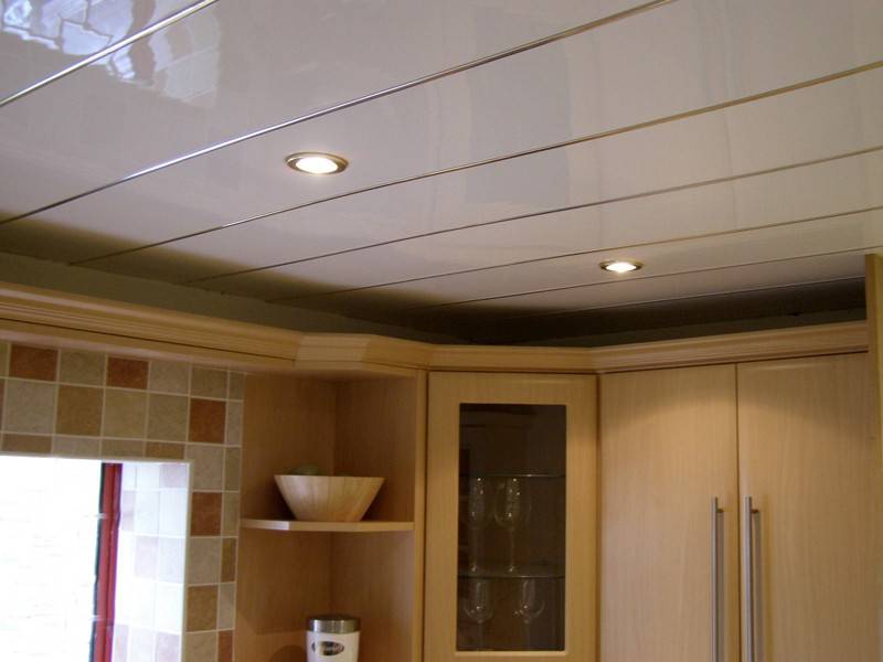 Панели на потолок на кухню — пластиковый потолок из панелей пвх, потолочные панели из пластика, как сделать своими руками