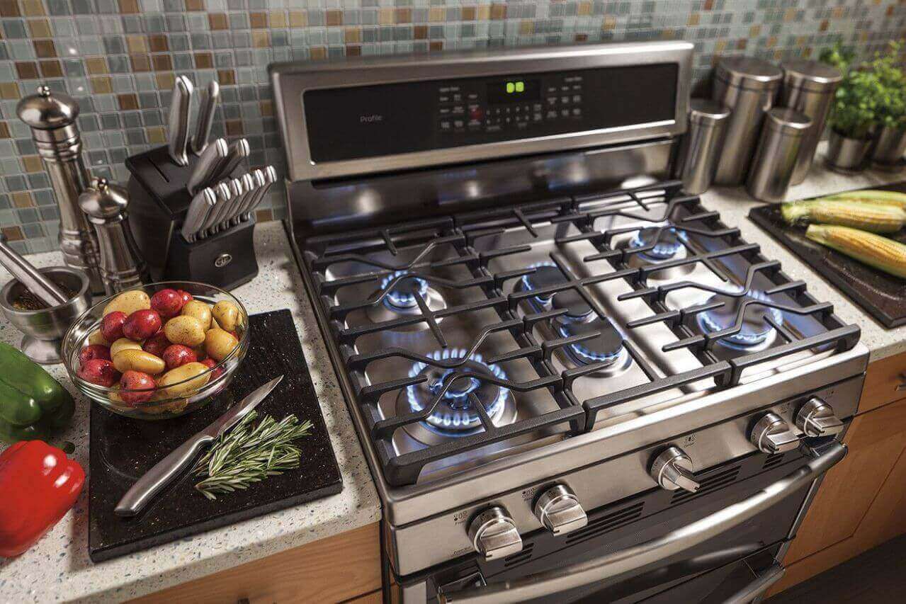 Кухонная плита: какую плиту выбрать для кухни?