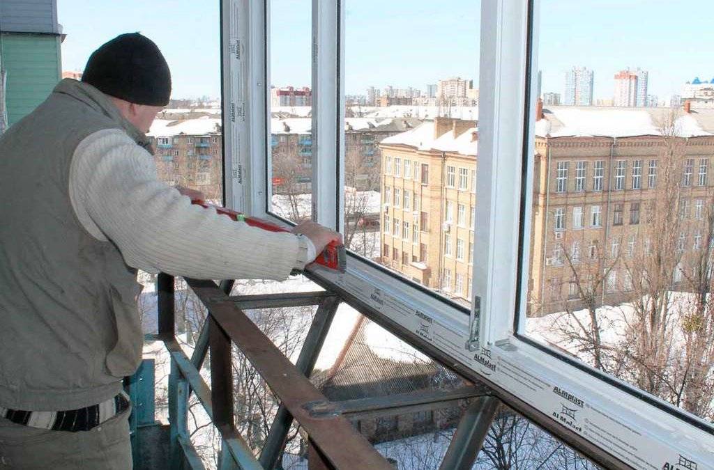 Как самостоятельно остеклить балкон. изготовление рам для остекления балкона своими руками