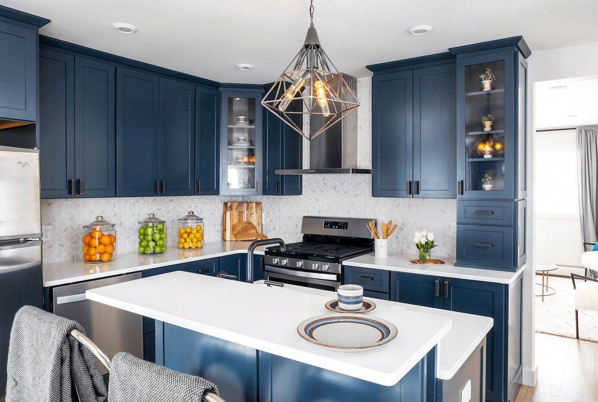 Темно-синяя кухня: дизайн интерьера, лучшие идеи на фото