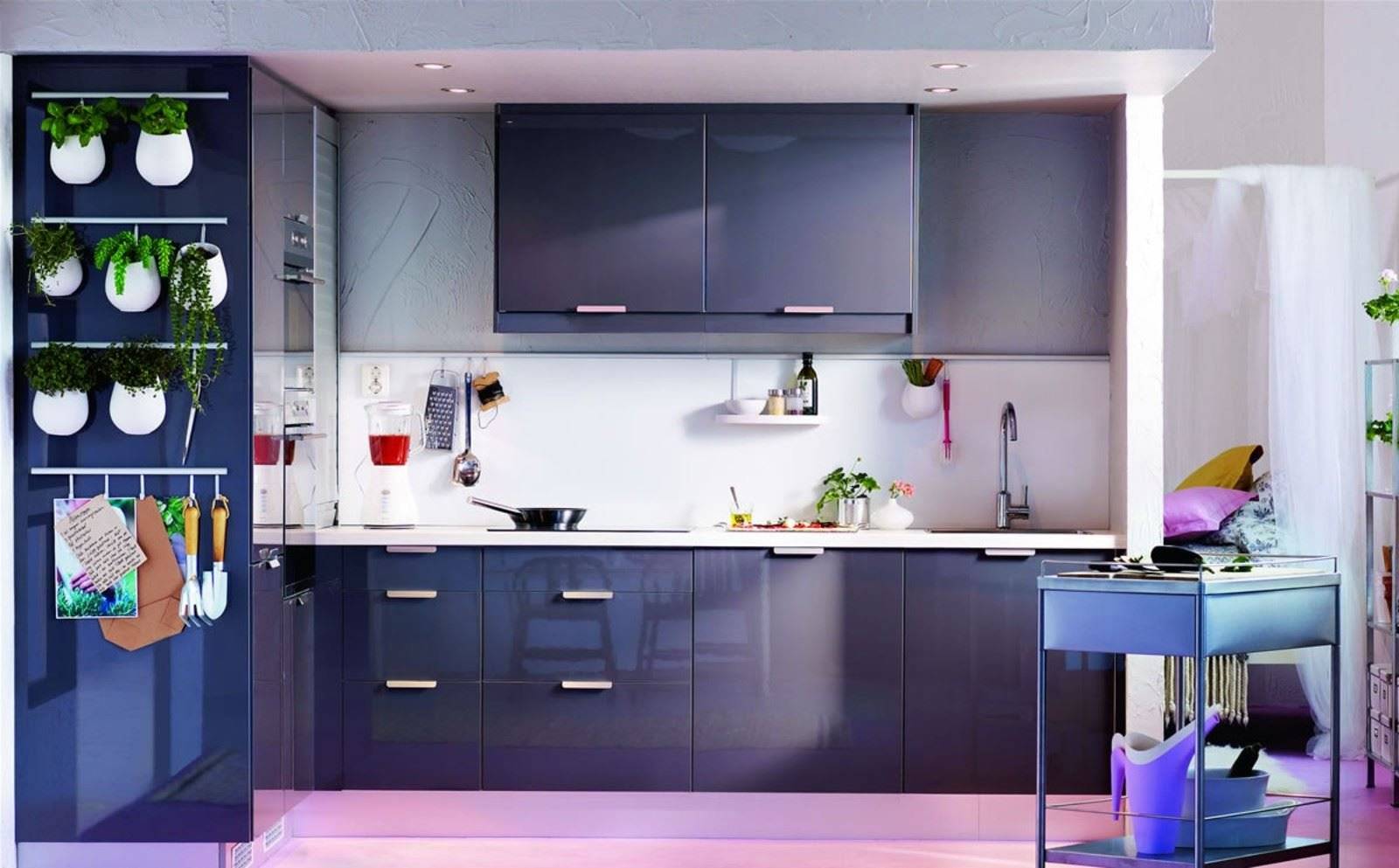 Кухонные гарнитуры: 140 фото современных идей дизайна в интерьере кухни