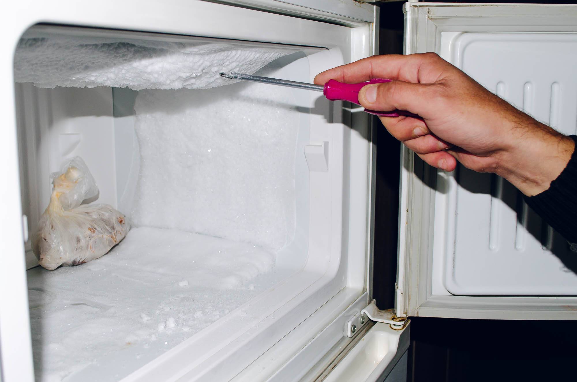 Размораживаем холодильник: 12 простых шагов