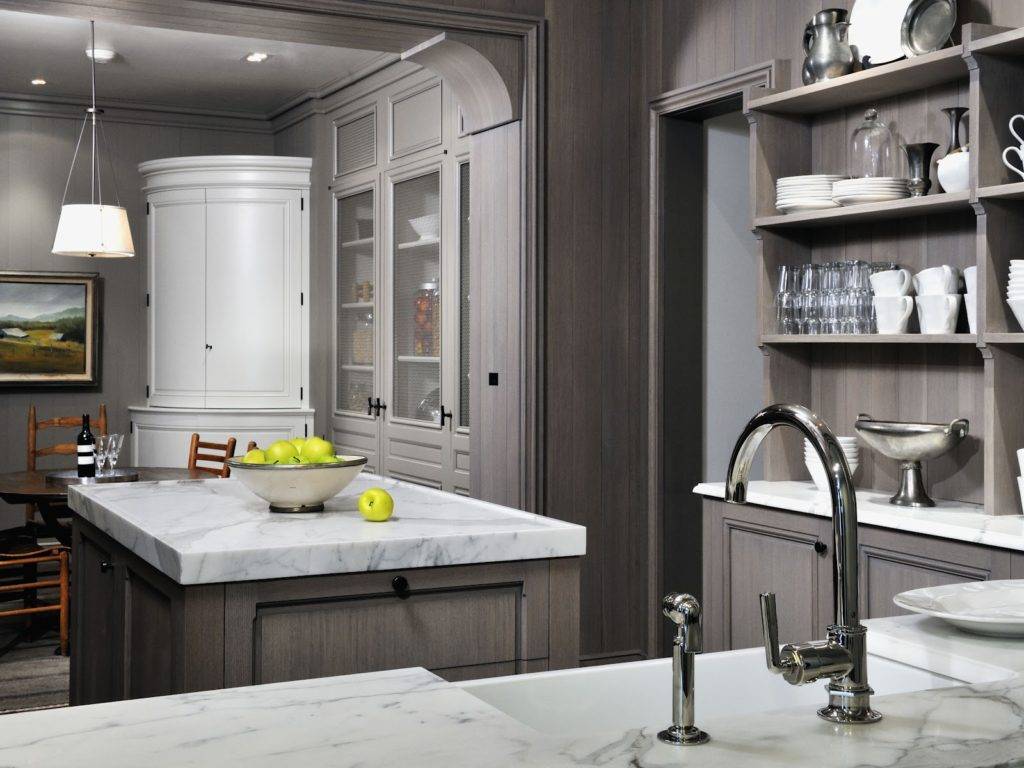 Серый кухонный гарнитур в интерьере: примеры оформления, сочетания, выбор отделки. использование серого цвета при обустройстве кухни, сочетание с другими оттенками