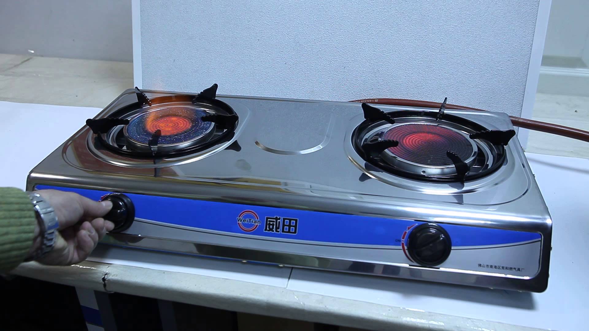 Топ-9 лучших настольных электрических плит с духовкой на 2023 год в рейтинге zuzako